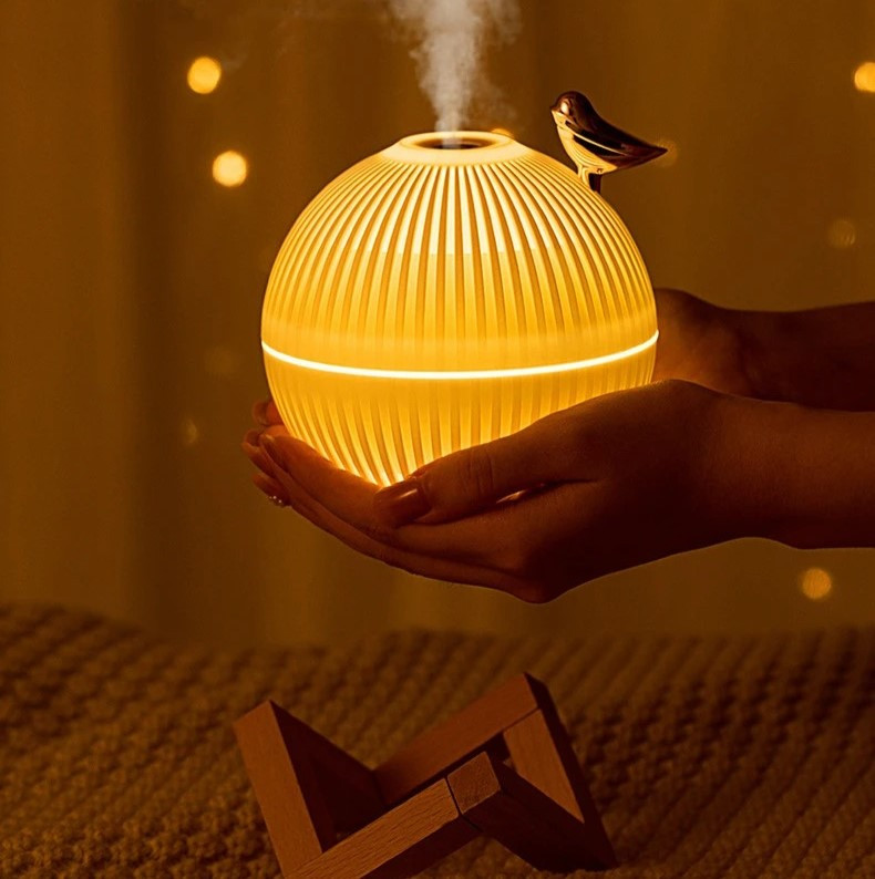 Круглый увлажнитель воздуха на деревянной подставке 3D Bird 330 мл, фото №3 Круглый увлажнитель воздуха на деревянной подставке 3D Bird 330 мл, фото №3