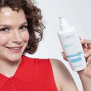 Гель для душу Mineaderm A.D+ Gentle Emollient для сухої та чутливої шкіри 200 ml synthetic.ua - Фото 1