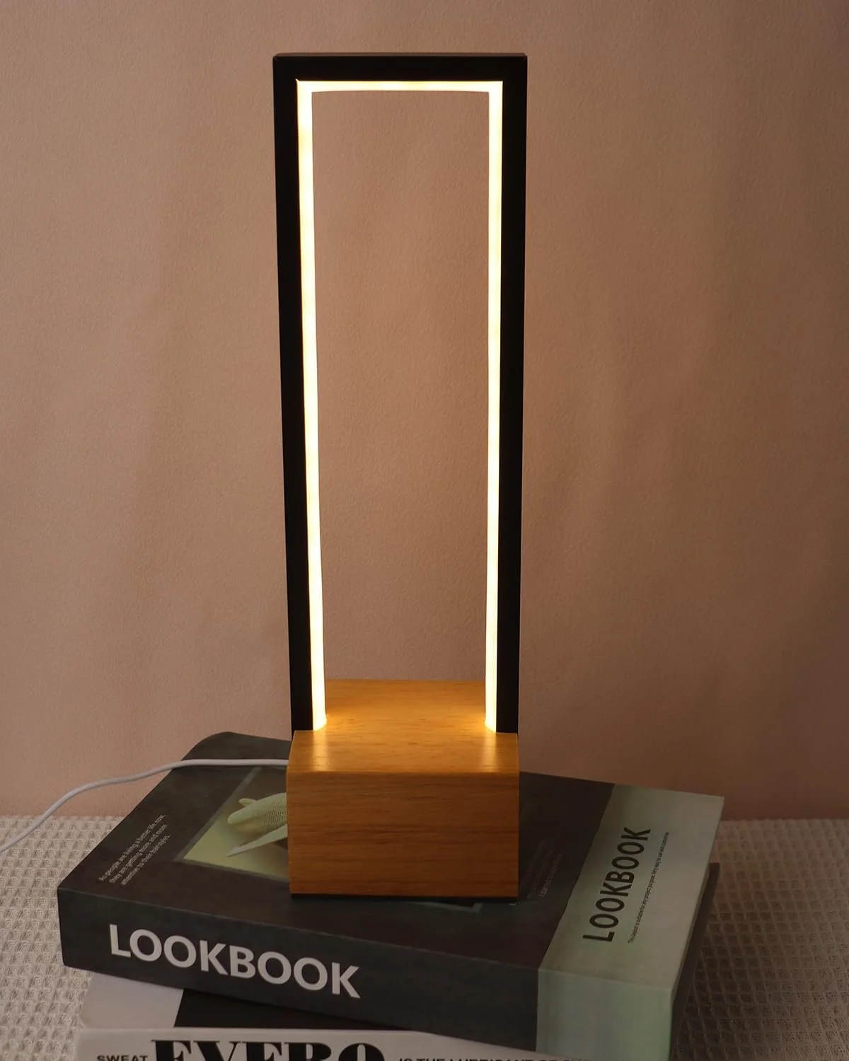 Настільна лампа himmel LED з регульованою яскравістю квадратна 3 колірні температури алюмінієва дерев'яна основа сенсорна Black, фото №7