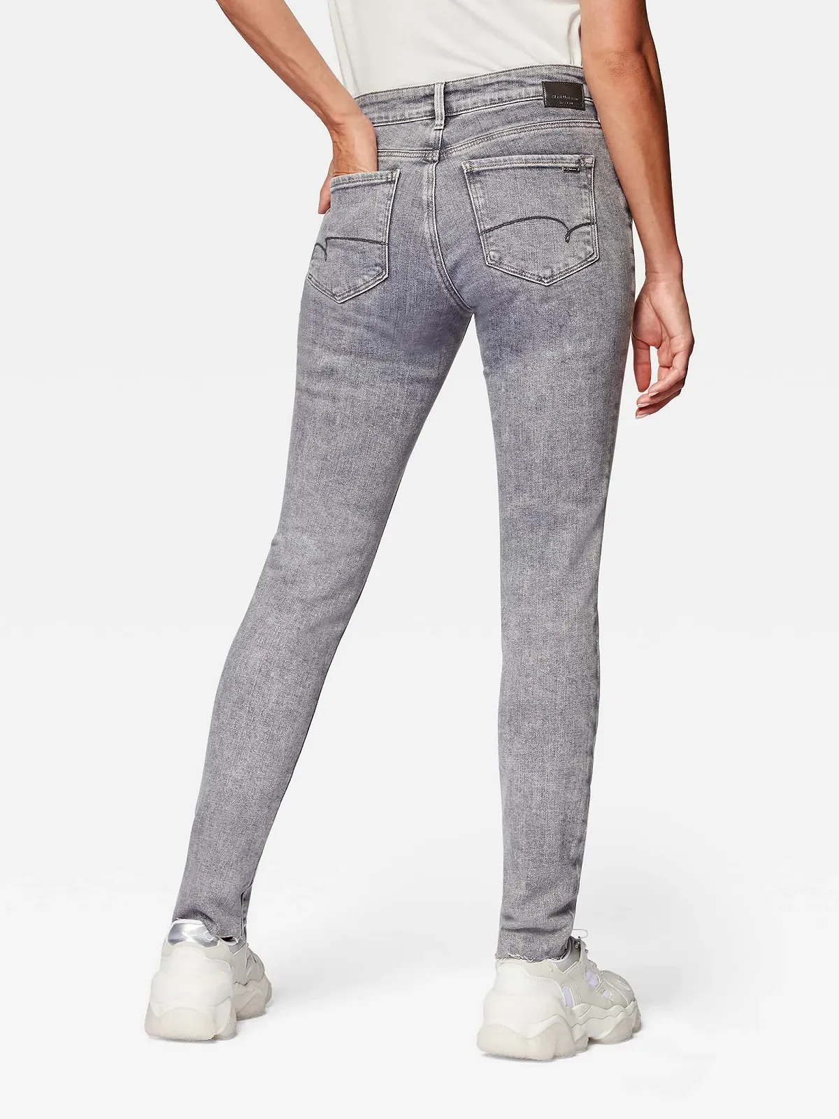 Женские джинсовые штаны Mavi Nicole Super Skinny Grey Memory - 31, фото №3 Женские джинсовые штаны Mavi Nicole Super Skinny Grey Memory - 31, фото №3
