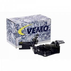 Замок капота VEMO V10-85-0210 для VW, центр, нижний synthetic.ua - Фото 1