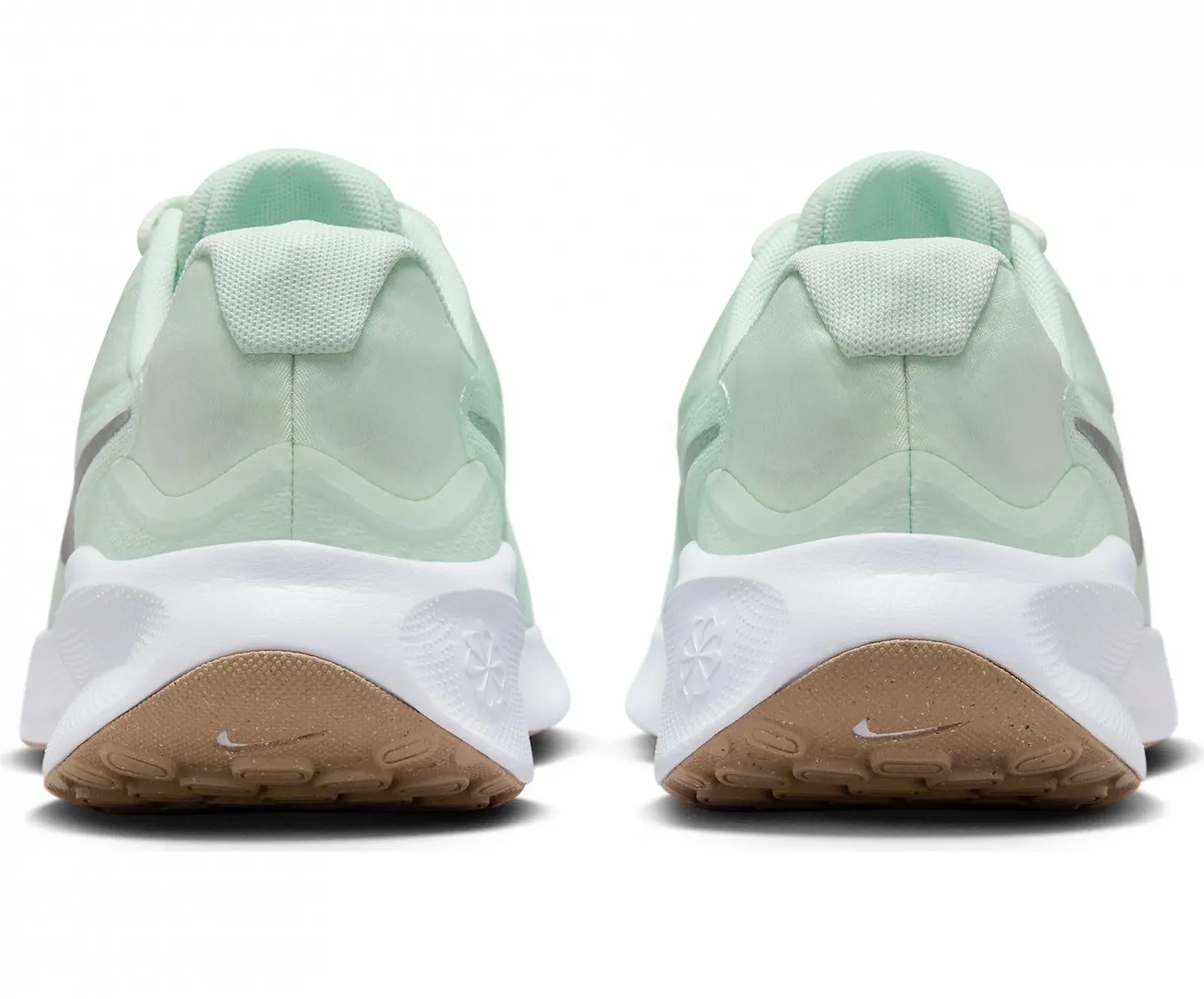 Кросівки Nike Revolution 7 Чоловічі, фото №2 Кросівки Nike Revolution 7 Чоловічі, фото №2