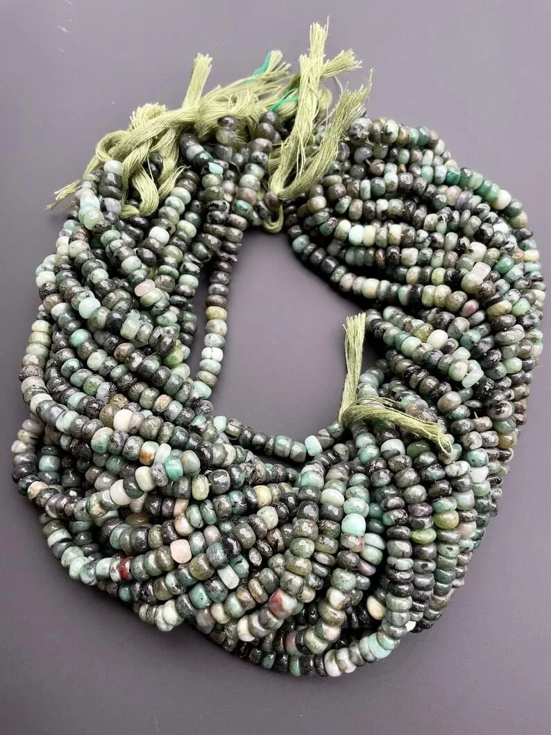 Бусины из натурального изумруда рондель гладкие 6 мм, длина нити 40.5 см, фото №1