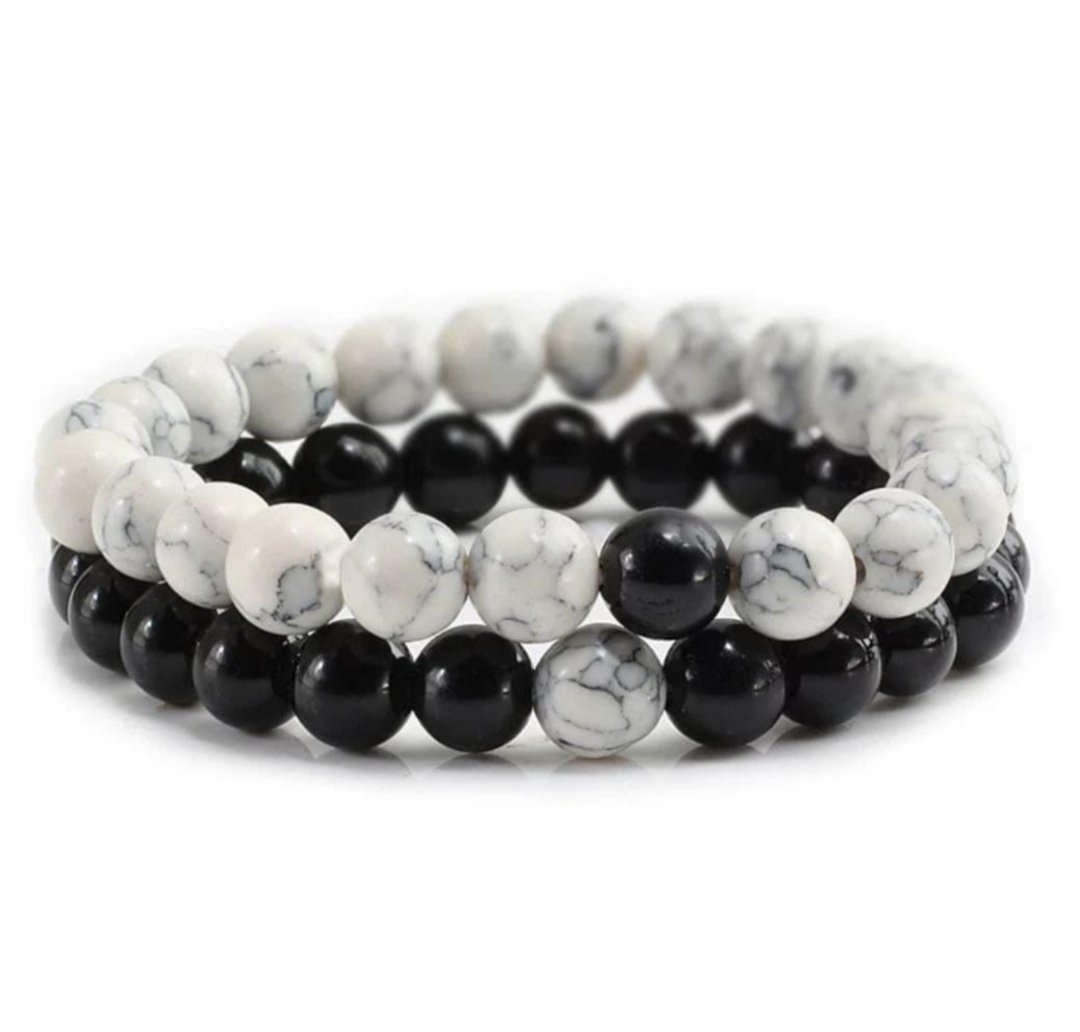Парний біло-чорний браслет на руку з натурального каменю, фото №1 Парний біло-чорний браслет на руку з натурального каменю, фото №1