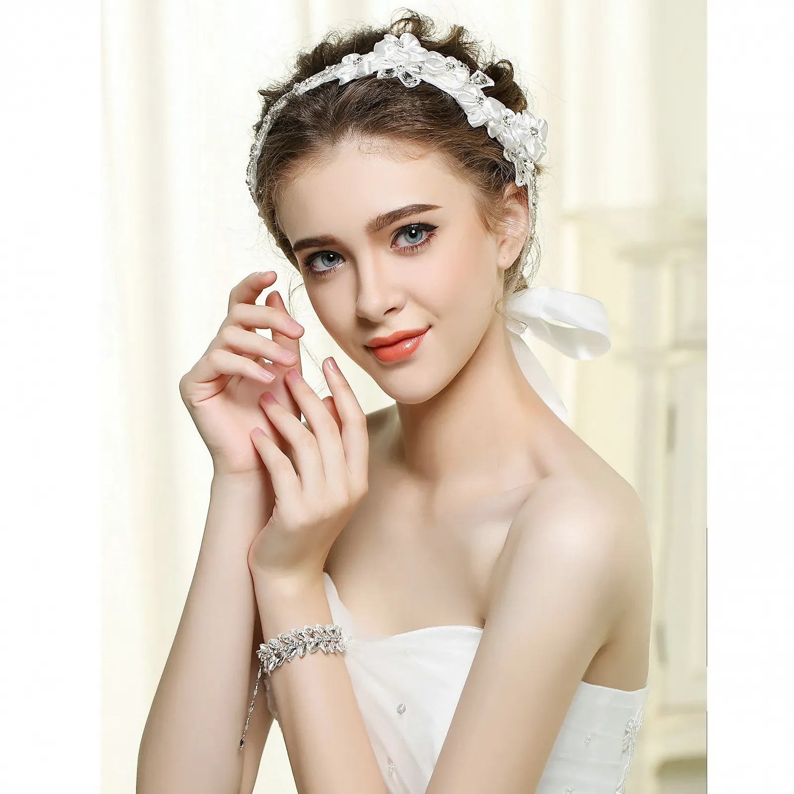 Венок для волос Miya Блестящий, фото №5 Венок для волос Miya Блестящий, фото №5