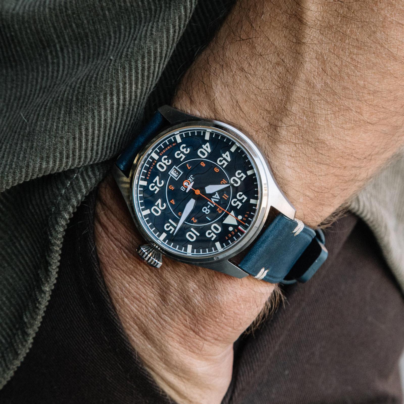 Годинник AVI-8 Hawker Hurricane Clowes Автоматичний 46 мм для чоловіків з ремінцем з натуральної шкіри AV-4097, фото №3