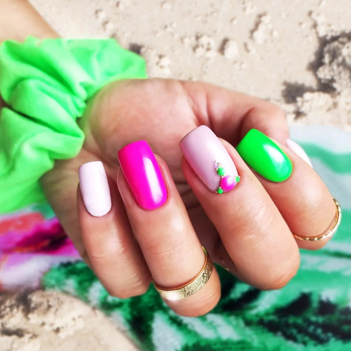 Гель-лак Yes!You Набор Natural Look - 8 цветов с 2 прозрачными базовыми покрытиями Mix colour, фото №7