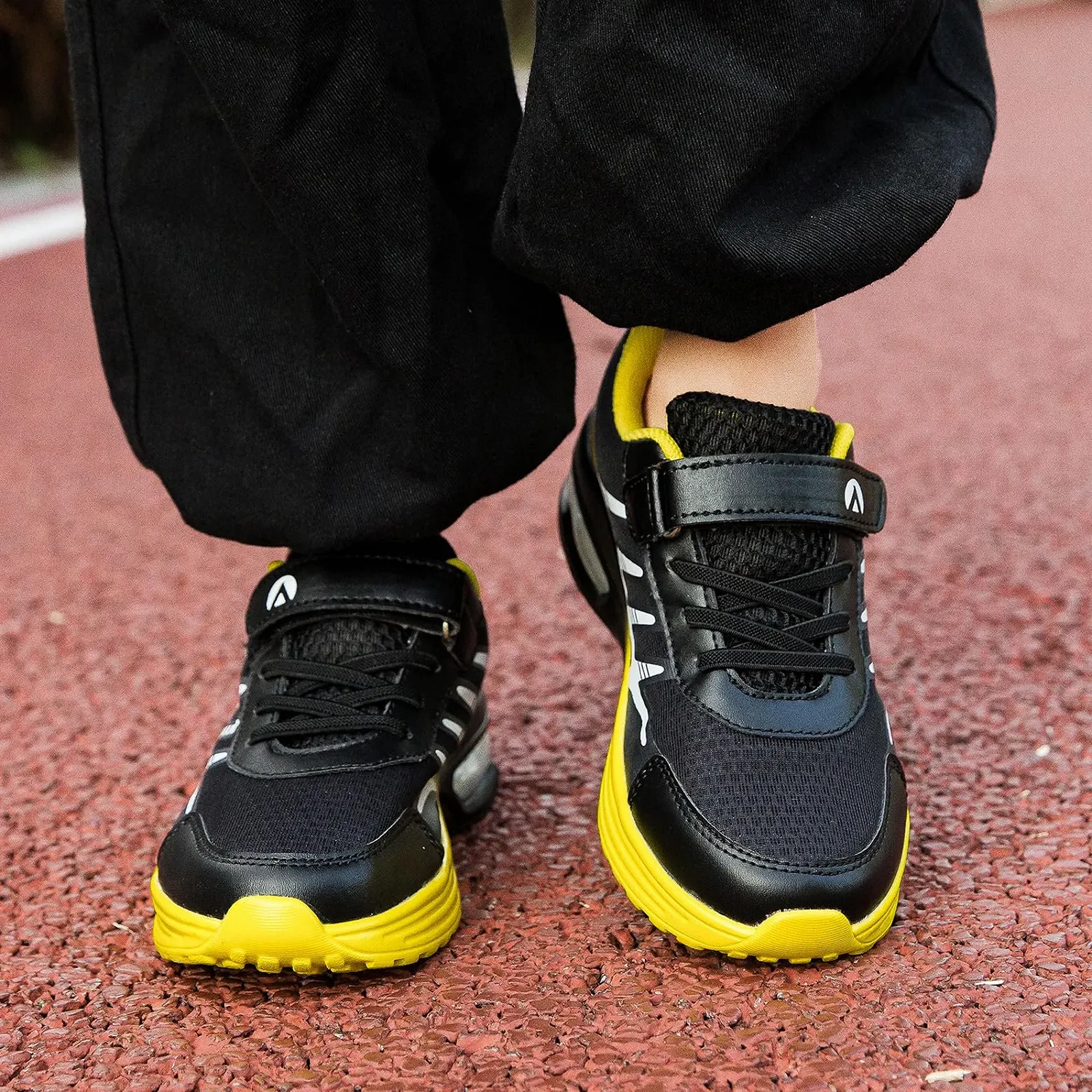 Детские кроссовки для мальчиков и девочек, фото №2 Детские кроссовки для мальчиков и девочек, фото №2