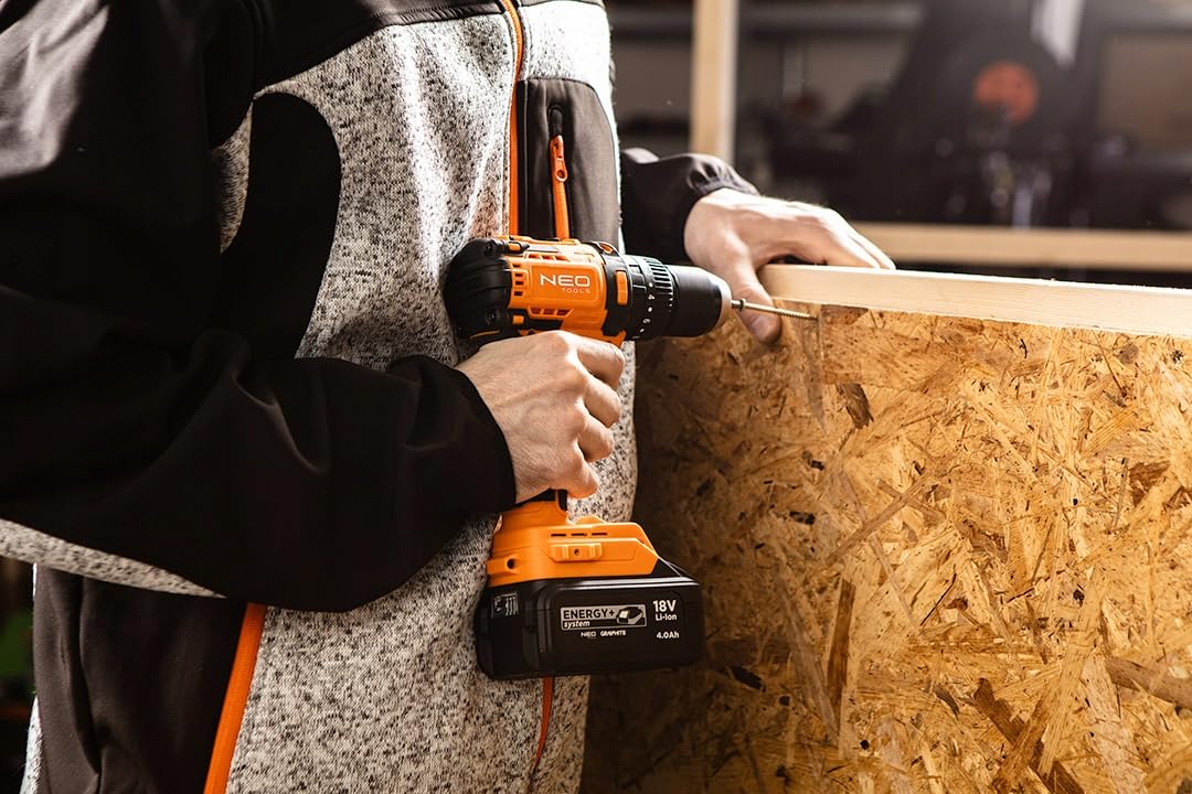 Акумуляторний ударний дриль Шурупокрут NEO TOOLS Компактний 18 В 13 мм без ключа без батареї та зарядного пристрою, фото №7 Акумуляторний ударний дриль Шурупокрут NEO TOOLS Компактний 18 В 13 мм без ключа без батареї та зарядного пристрою, фото №7