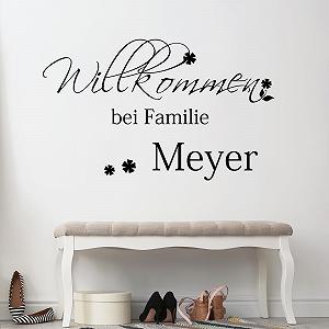 Наклейка на стіну Персоналізована Welcome to Family Футболка 65 x 40 см Чорна - Фото 1