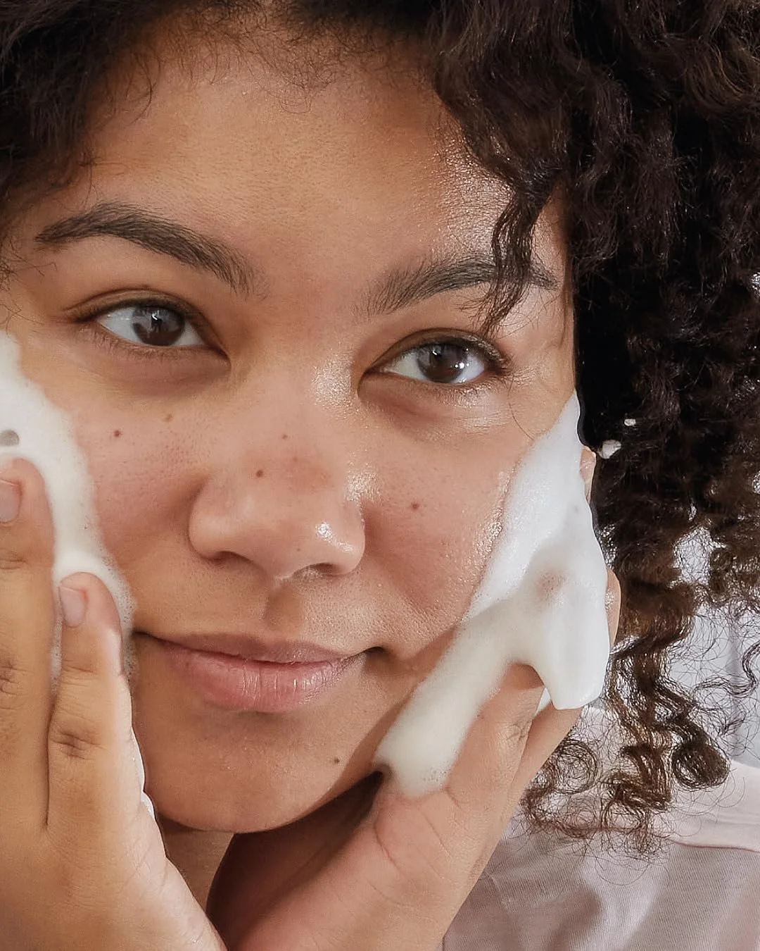 Пенка для умывания для нормальной кожи 150 мл, фото №3 Пенка для умывания для нормальной кожи 150 мл, фото №3