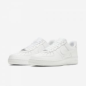 Кросівки Nike AIR FORCE 1 07 39 synthetic.ua - Фото 1