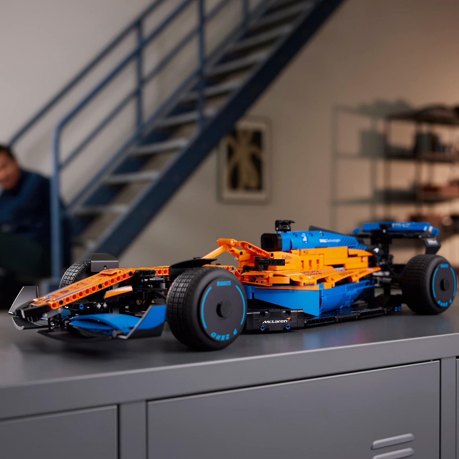 Конструктор LEGO Technic 42141 McLaren Formula 1 Racing Car для взрослых (1434 детали), фото №6