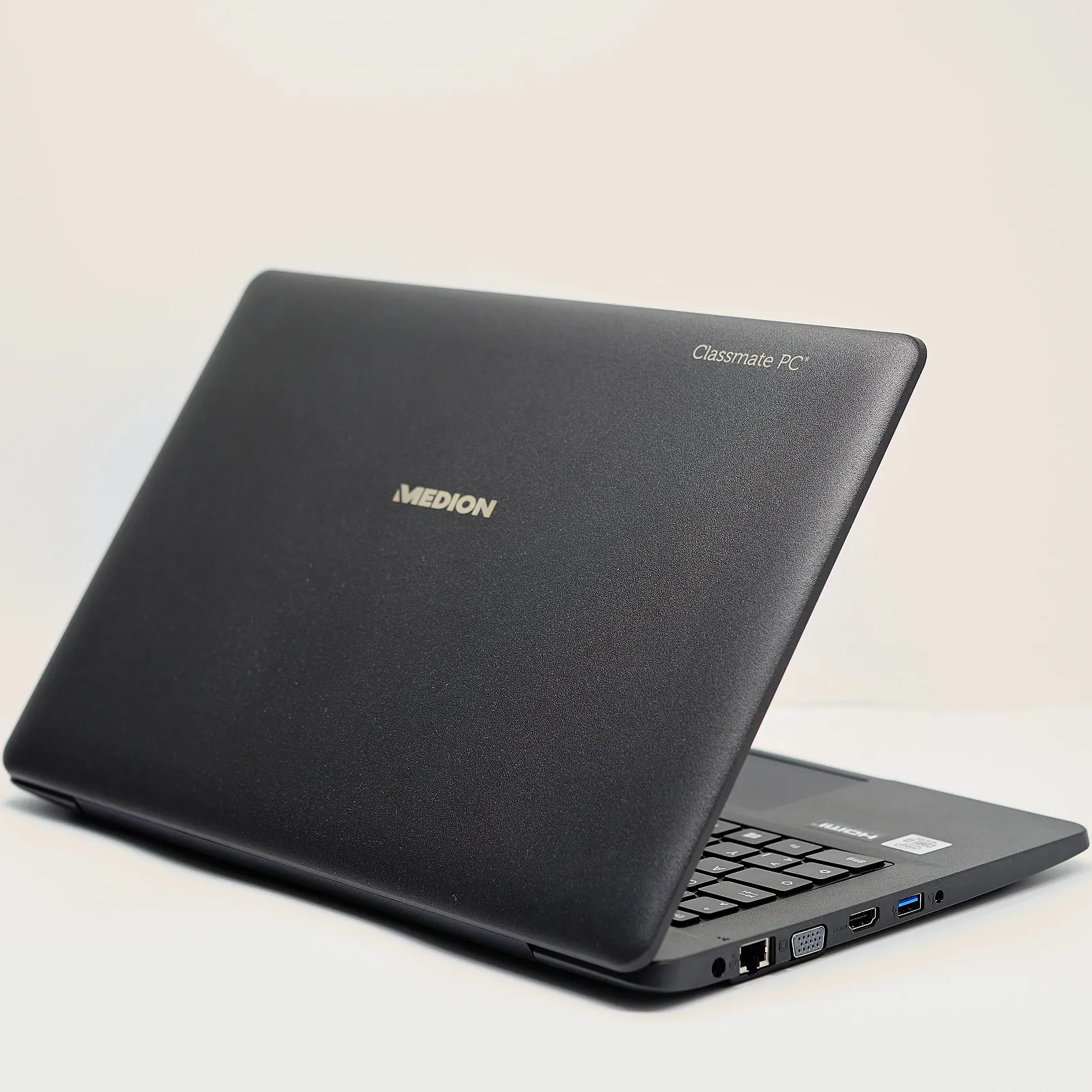 Ноутбук 14" Medion (Lenovo Group) E14409 | Intel Core i3-1005G1 | RAM DDR4 4 ГБ | SSD 128 ГБ | Intel Graphics | LTE | HDMI + VGA | LAN (RJ-45) | Win10 (5102), фото №1 Ноутбук 14" Medion (Lenovo Group) E14409 | Intel Core i3-1005G1 | RAM DDR4 4 ГБ | SSD 128 ГБ | Intel Graphics | LTE | HDMI + VGA | LAN (RJ-45) | Win10 (5102), фото №1