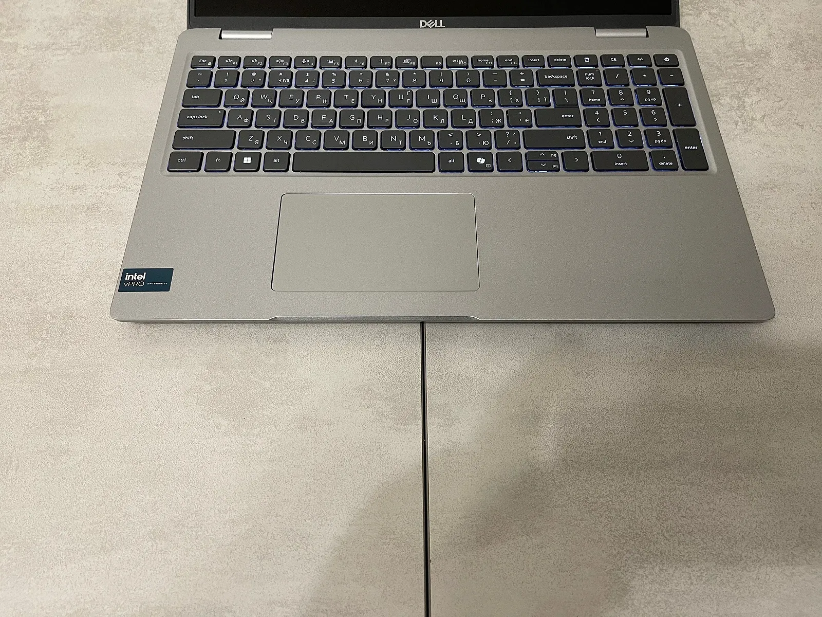 Ноутбук Dell Latitude 5550, 15,6" FHD IPS, i5-135H 14 ядер, 16GB DDR5, 256GB SSD, фото №7 Ноутбук Dell Latitude 5550, 15,6" FHD IPS, i5-135H 14 ядер, 16GB DDR5, 256GB SSD, фото №7