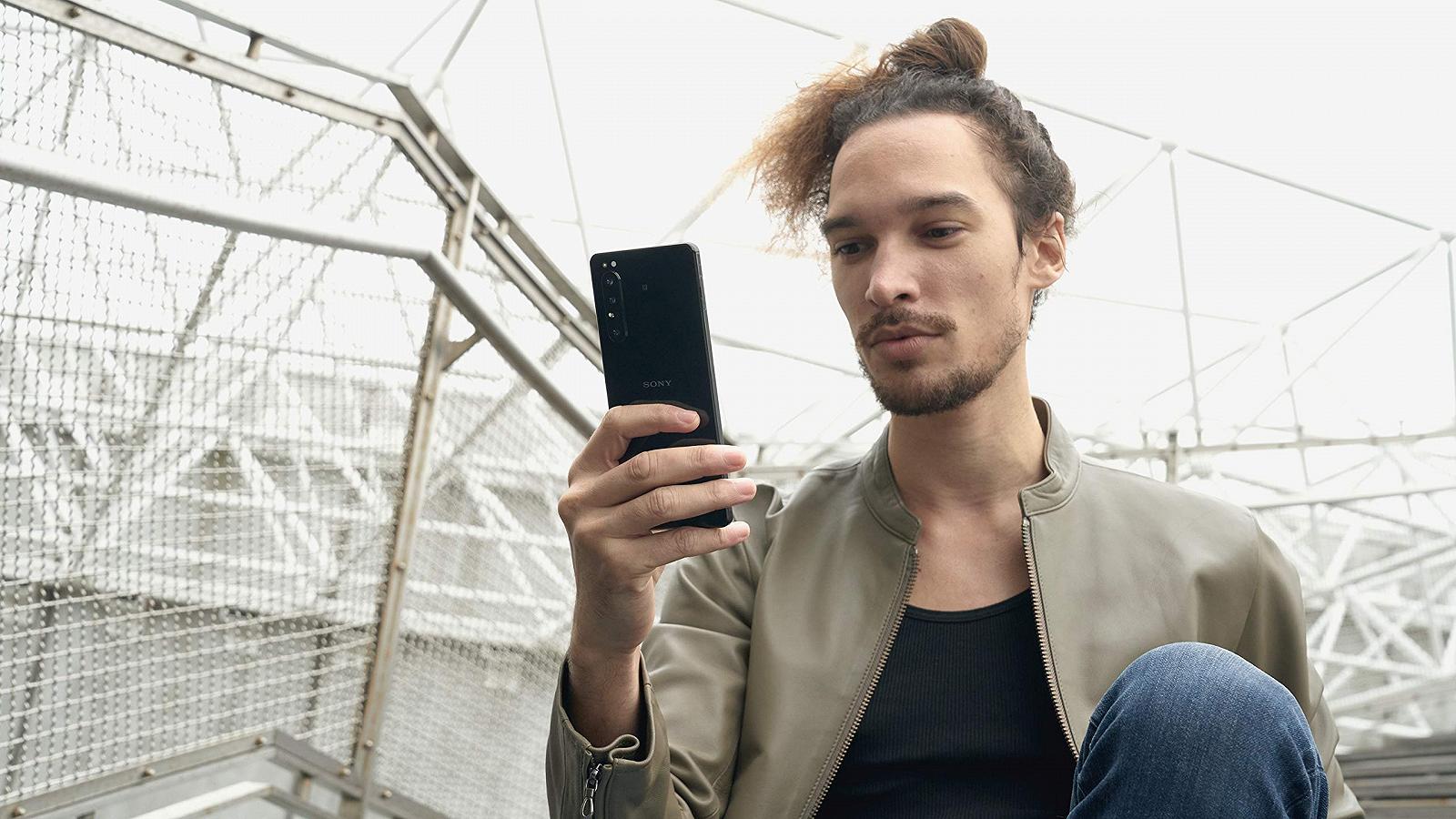 Смартфон Sony Xperia 1 II 8/256GB IP65/68 Black, фото №8 Смартфон Sony Xperia 1 II 8/256GB IP65/68 Black, фото №8