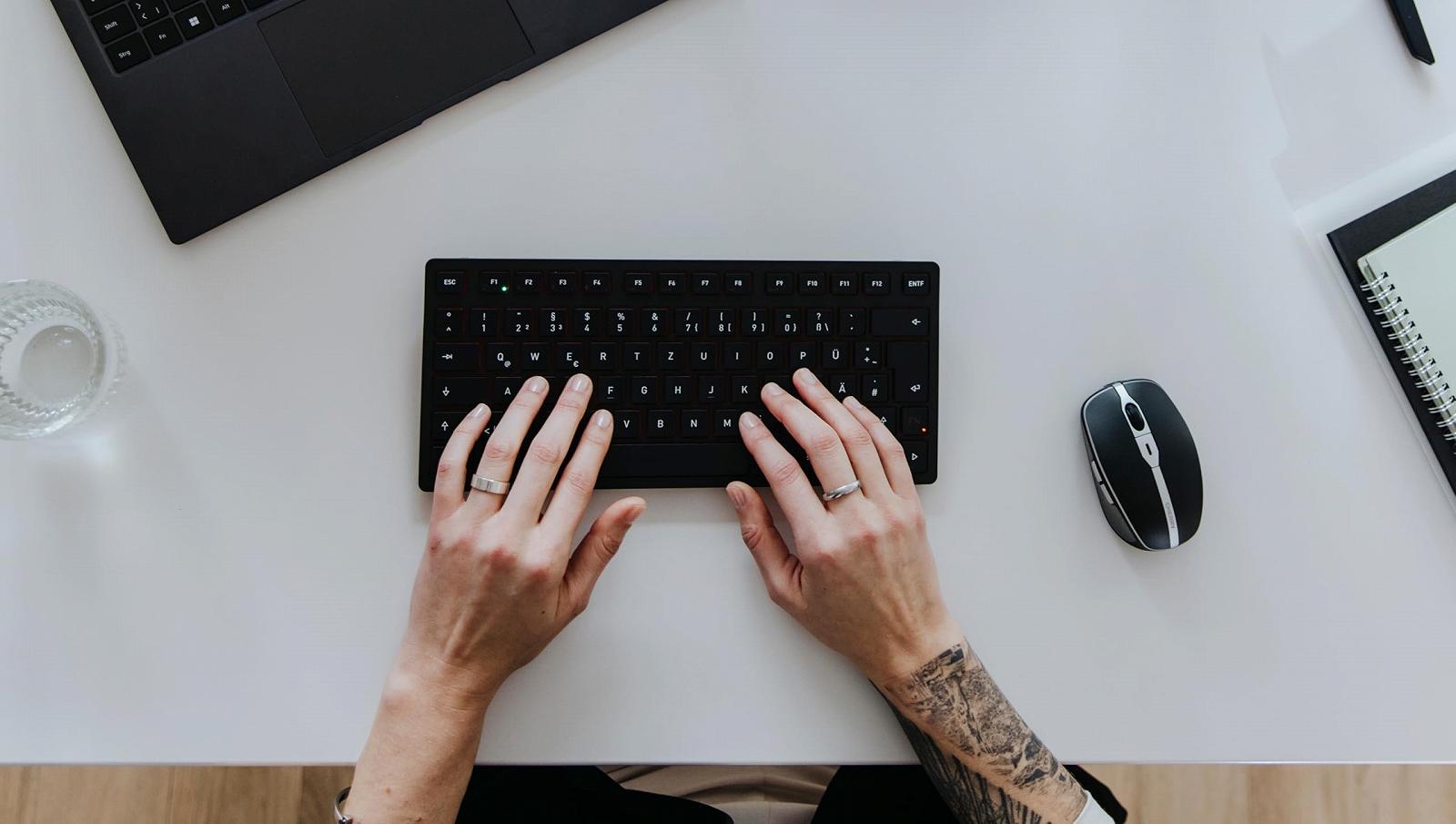 Миша CHERRY MW 9100 Бездротова, Bluetooth або 2.4 GHz, регульована роздільна здатність до 2400 dpi, акумуляторна, чорна, фото №6