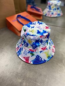 Панама мультиколор Louis Vuitton gu534 synthetic.ua - Фото 1