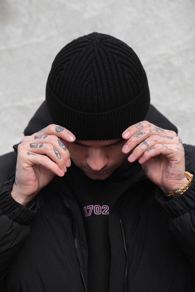 Утеплена трикотажна шапка біні докер на флісі Without Gvido black, фото №1