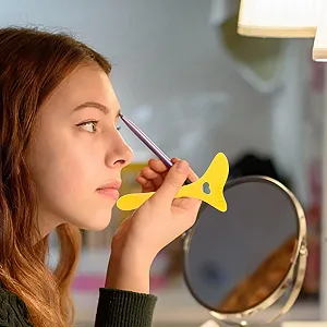 Трафарет для подводки FOMIYES Силиконовый цена на synthetic.ua - Фото 1 Трафарет для подводки FOMIYES Силиконовый synthetic.ua - Фото 1