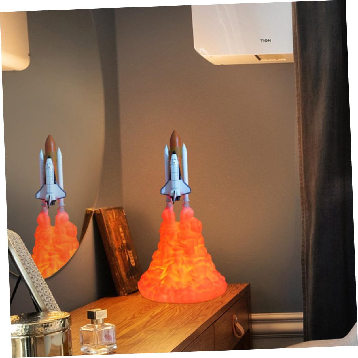 Ночник Housoutil Chic Light Night Light Rocket Lamp Lava Lamp Для мальчиков Прикроватная лампа Стимпанк Лампа Игрушка Для малышей Космический шаттл Лампа Настольная лампа Подарок 3D Детская комната, фото №7 Ночник Housoutil Chic Light Night Light Rocket Lamp Lava Lamp Для мальчиков Прикроватная лампа Стимпанк Лампа Игрушка Для малышей Космический шаттл Лампа Настольная лампа Подарок 3D Детская комната, фото №7