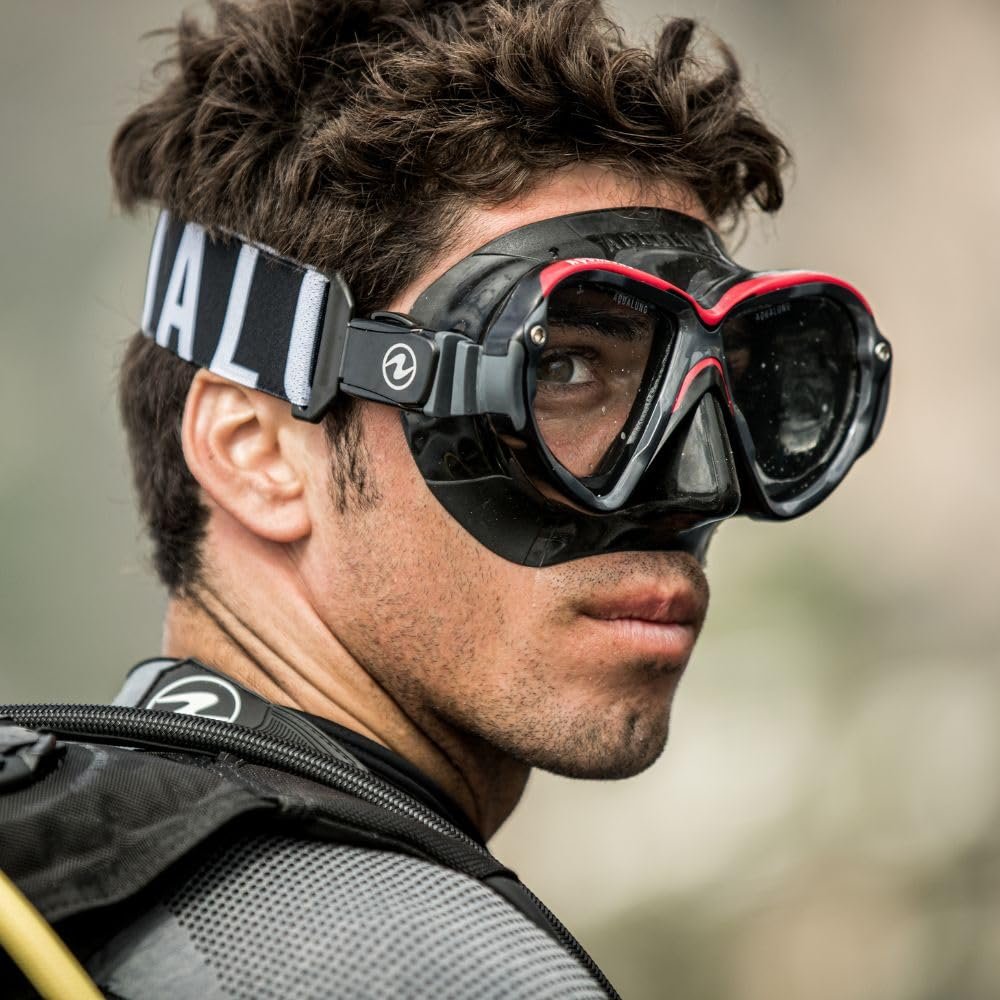 Маска Aqualung Reveal Ultrafit для дайвінгу, панорамний огляд 180°, індивідуальне регулювання, змінні лінзи, водонепроникна, силіконовий край, чорний/червоний, фото №5