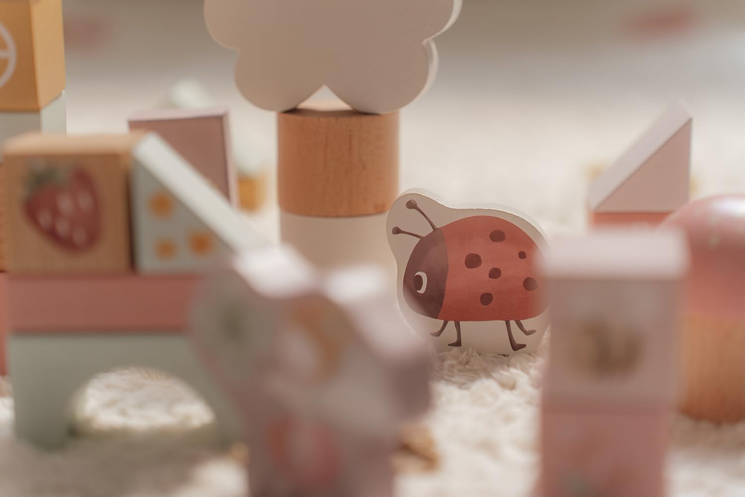 Блоки Little Dutch 7345 Деревянные Блоки 50 Штук - Fairy Garden Розовый, фото №9 Блоки Little Dutch 7345 Деревянные Блоки 50 Штук - Fairy Garden Розовый, фото №9