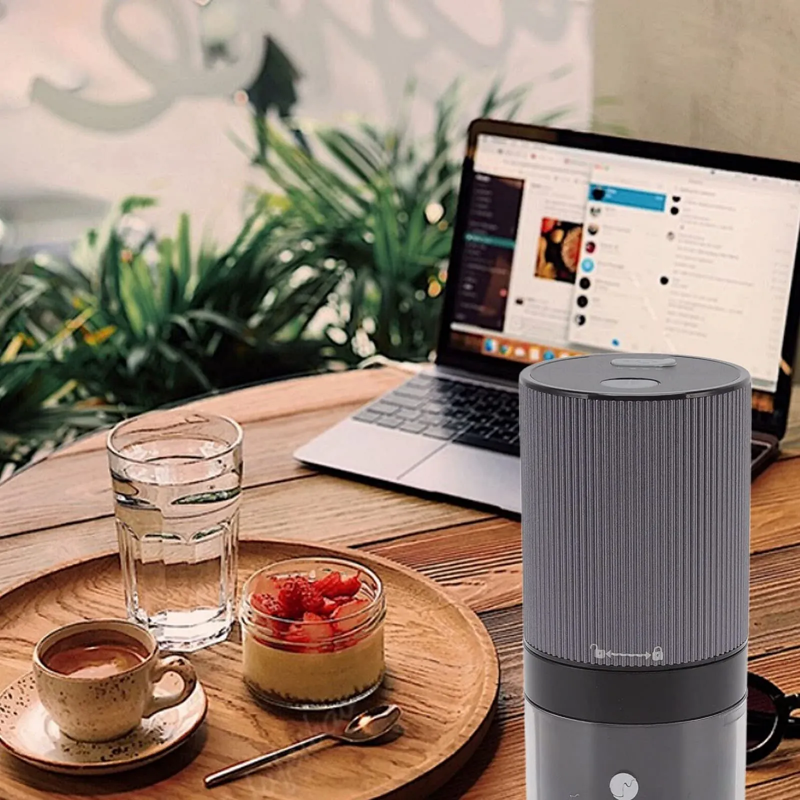 Портативная кофемолка аккумуляторная, электрическая мельница, интеллектуальная индукция сопротивления, сердцевина из нержавеющей стали, легко чистится для дома, маленькая, черная, фото №9