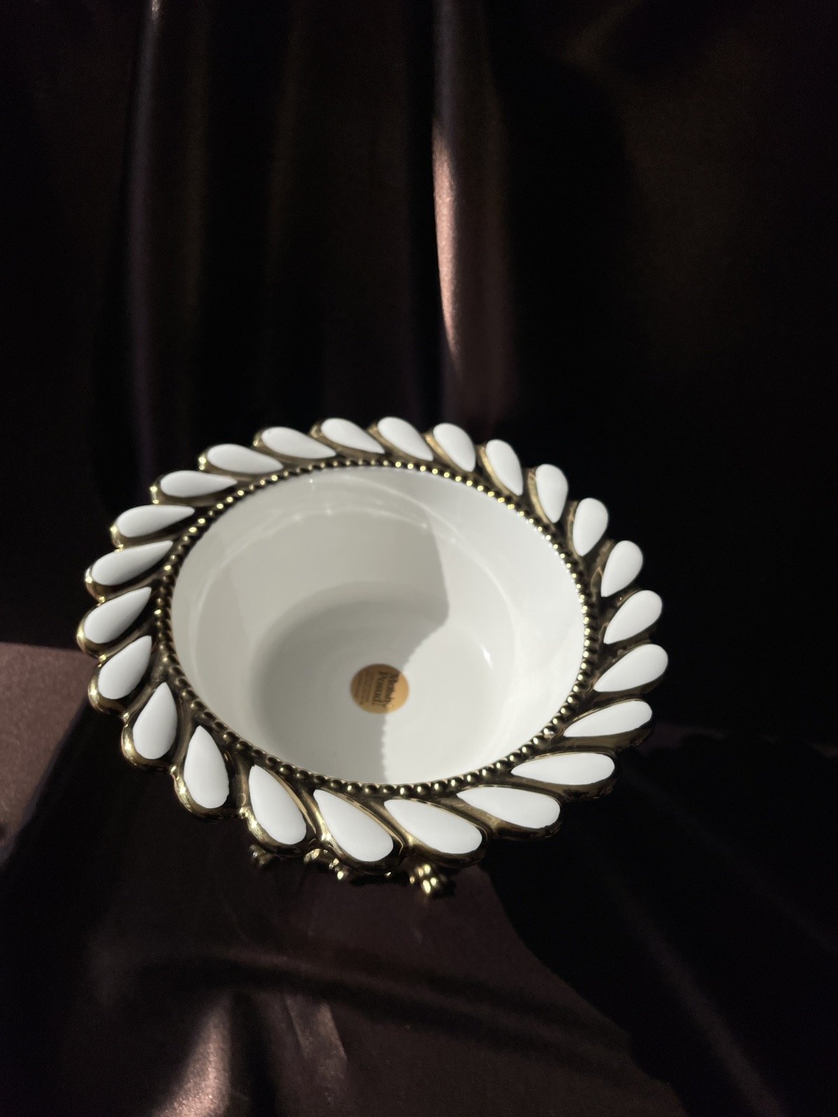 Порцелянова цукерниця з золотим декором 27х27 см, блюдо на золотій ніжці, фото №3