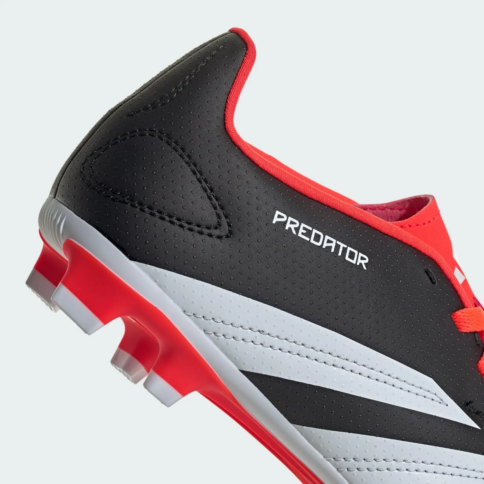 Футбольні Бутси adidas Predator Club Чоловічі, фото №7