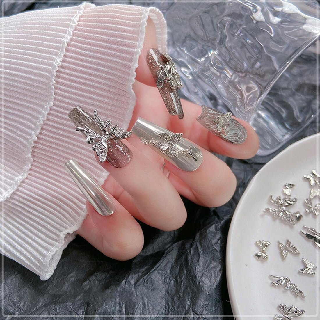 Підвіски для нігтів Метелики Метал, 50 шт (20 золотих + 30 срібних), фото №4