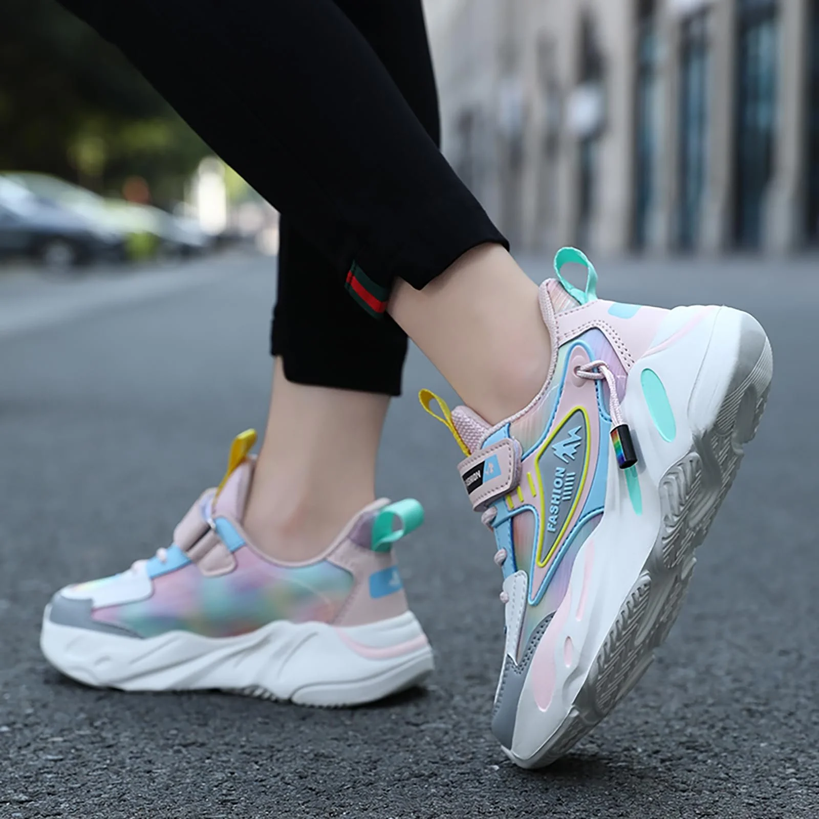 Дитячі спортивні кросівки для хлопчиків і дівчаток, дитячі бігові з нековзною легкою підошвою для приміщень, фото №8