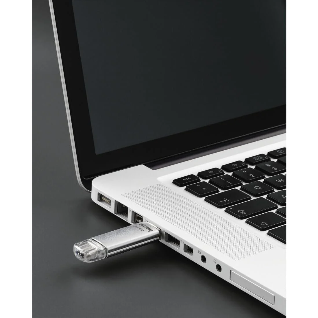 USB-накопичувач Hama C-Laeta 16GB USB 3.0/3.1 Type-C Silver, фото №6 USB-накопичувач Hama C-Laeta 16GB USB 3.0/3.1 Type-C Silver, фото №6