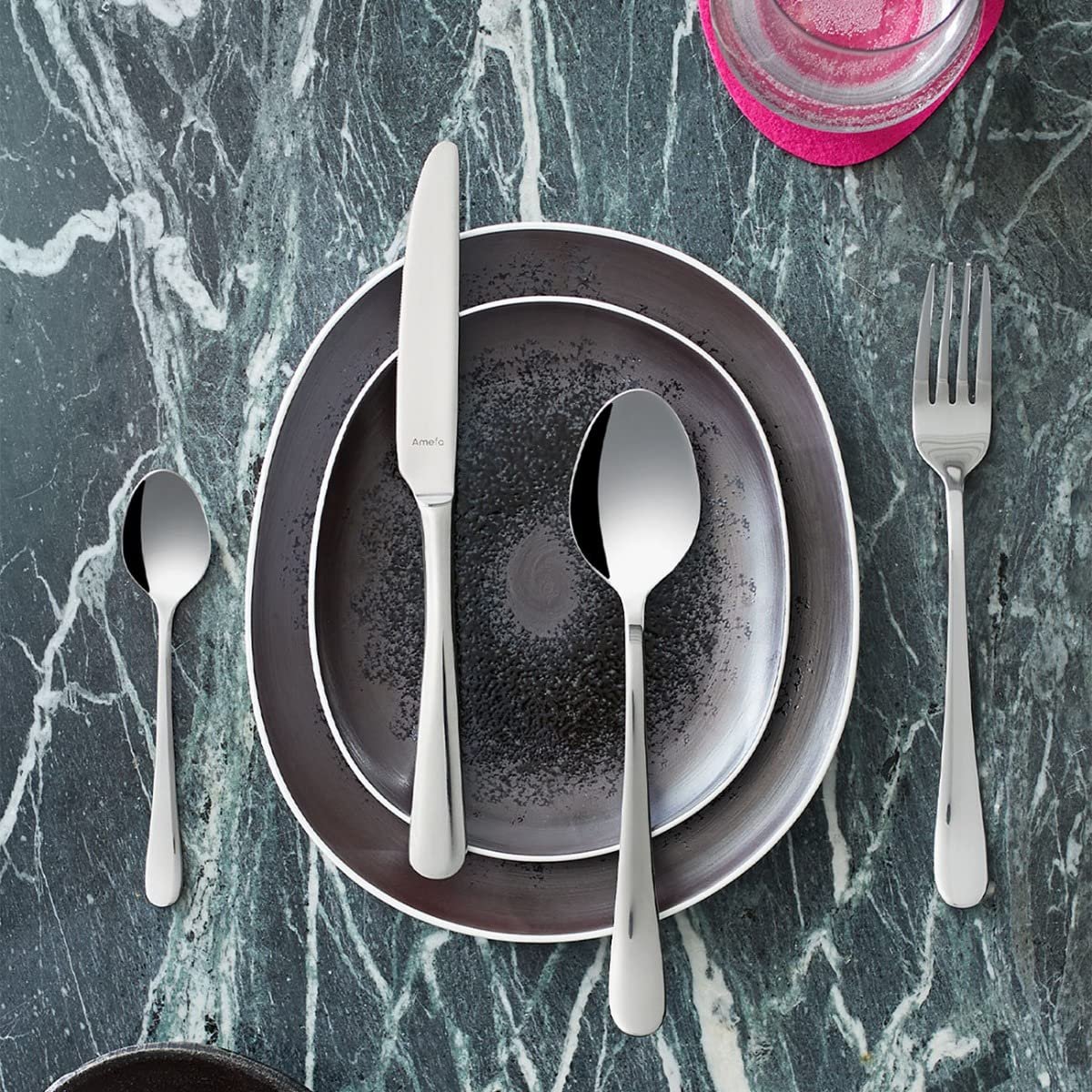 Набор столовых приборов AMEFA Austin 24 предмета, фото №2 Набор столовых приборов AMEFA Austin 24 предмета, фото №2