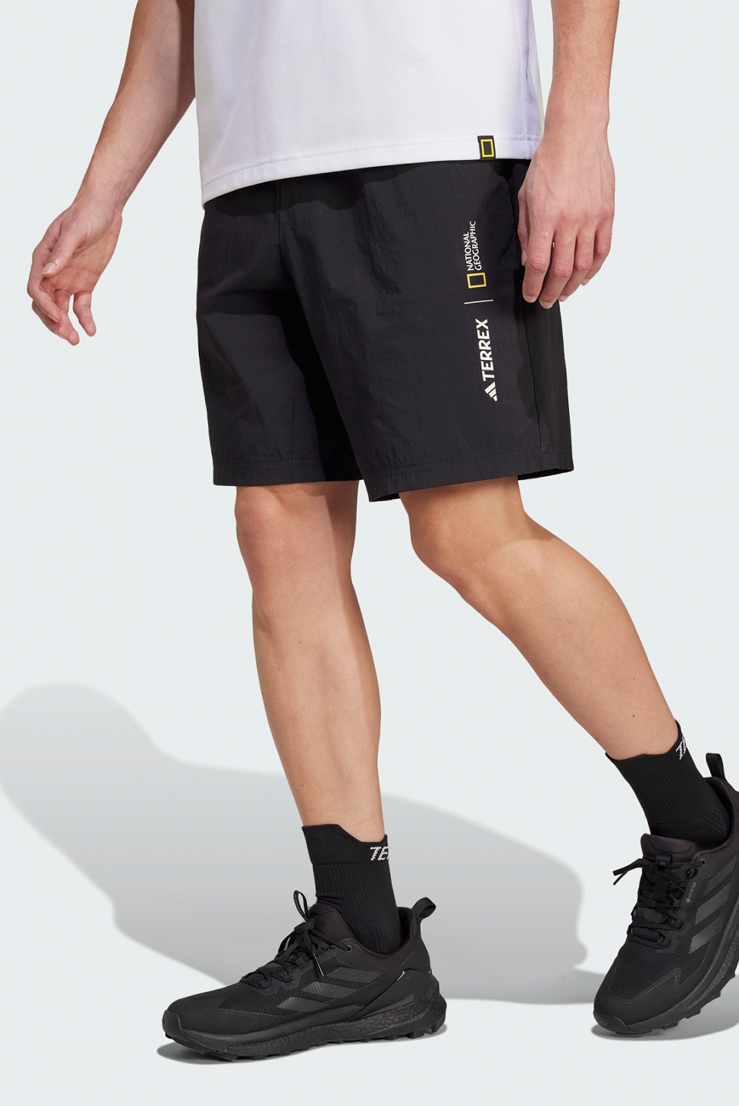 Шорты Adidas W.R SHORTS JD5845 Черный M, фото №1