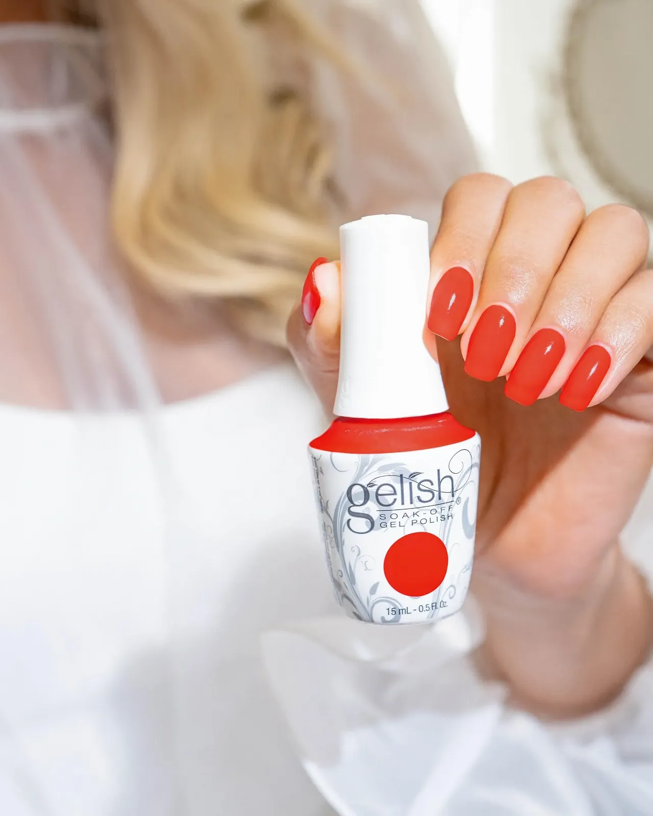 Гель-лак Gelish TIKI TIKI LARANGA-NEON ORANGE CREAM, фото №3 Гель-лак Gelish TIKI TIKI LARANGA-NEON ORANGE CREAM, фото №3