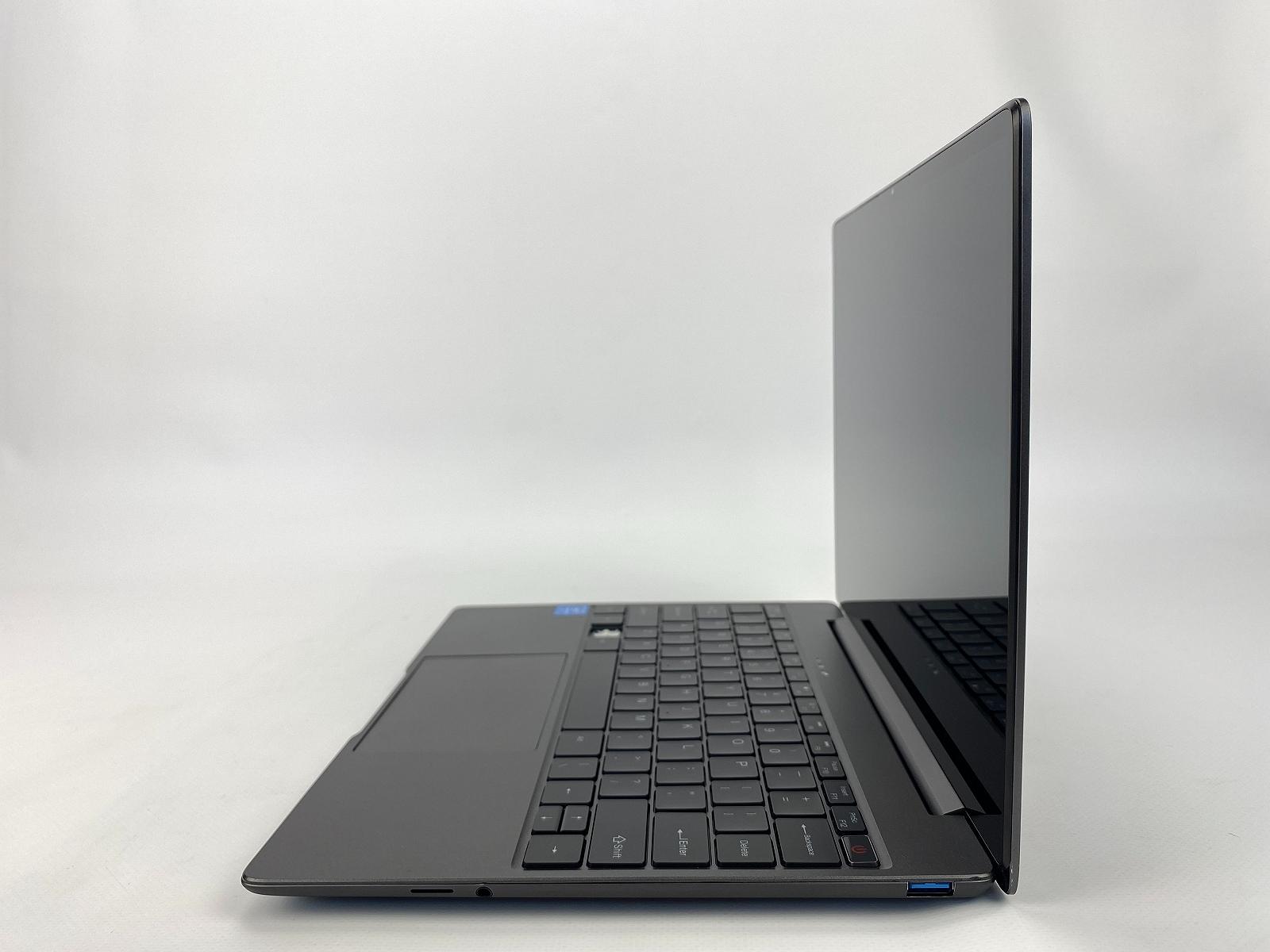 Ноутбук CHUWI Corebook Pro 13.3'' i3-6157U 8/256GB Умовно справний, потребує ремонту, фото №4