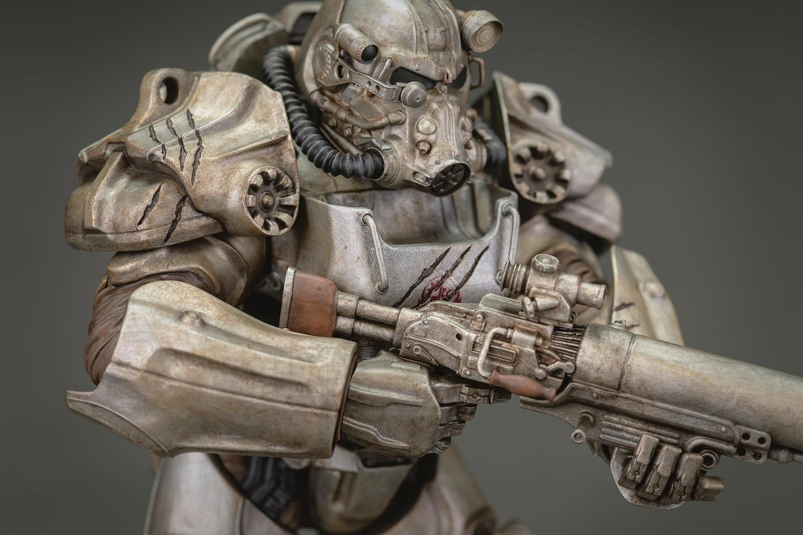 Статуэтка Dark Horse Comics Fallout Maximus 25 см, фото №4