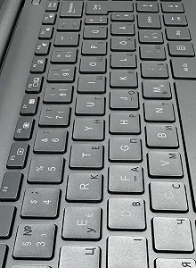 Ноутбук 15.6'' Medion (Lenovo Group) Akoya P15646 | Intel Core i5-8265U | IPS (1920x1080) FullHD | RAM 8 ГБ | SSD 256 ГБ | Nvidia GeForce MX250 | Intel UHD Graphics 620 | Металевий корпус | Win11 (4967) - Фото 1