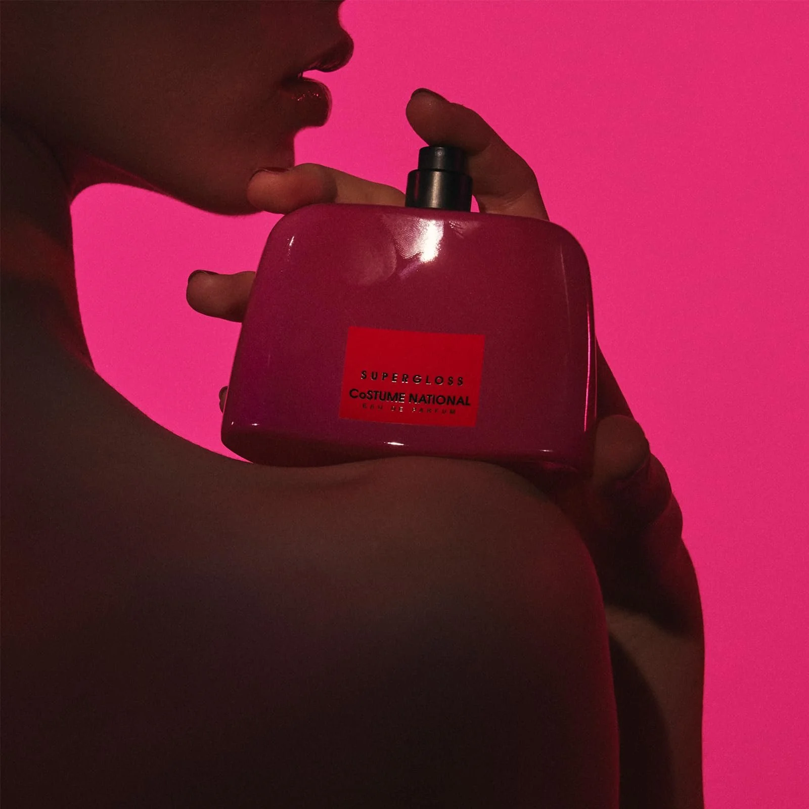 Парфюмированная вода Costume National Supergloss 100мл, фото №3 Парфюмированная вода Costume National Supergloss 100мл, фото №3