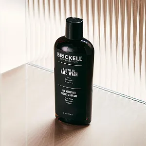 Гель для умывания Brickell Men's Clarifying Gel с геранью, кокосом и алоэ вера, 237 мл, ароматный synthetic.ua - Фото 1