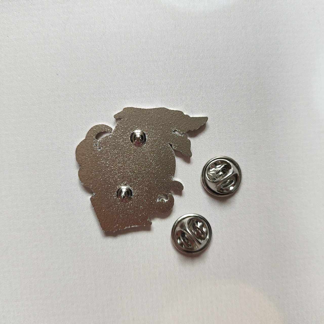 Металлический значок пин Берсерк Гатс, фото №2 Металлический значок пин Берсерк Гатс, фото №2