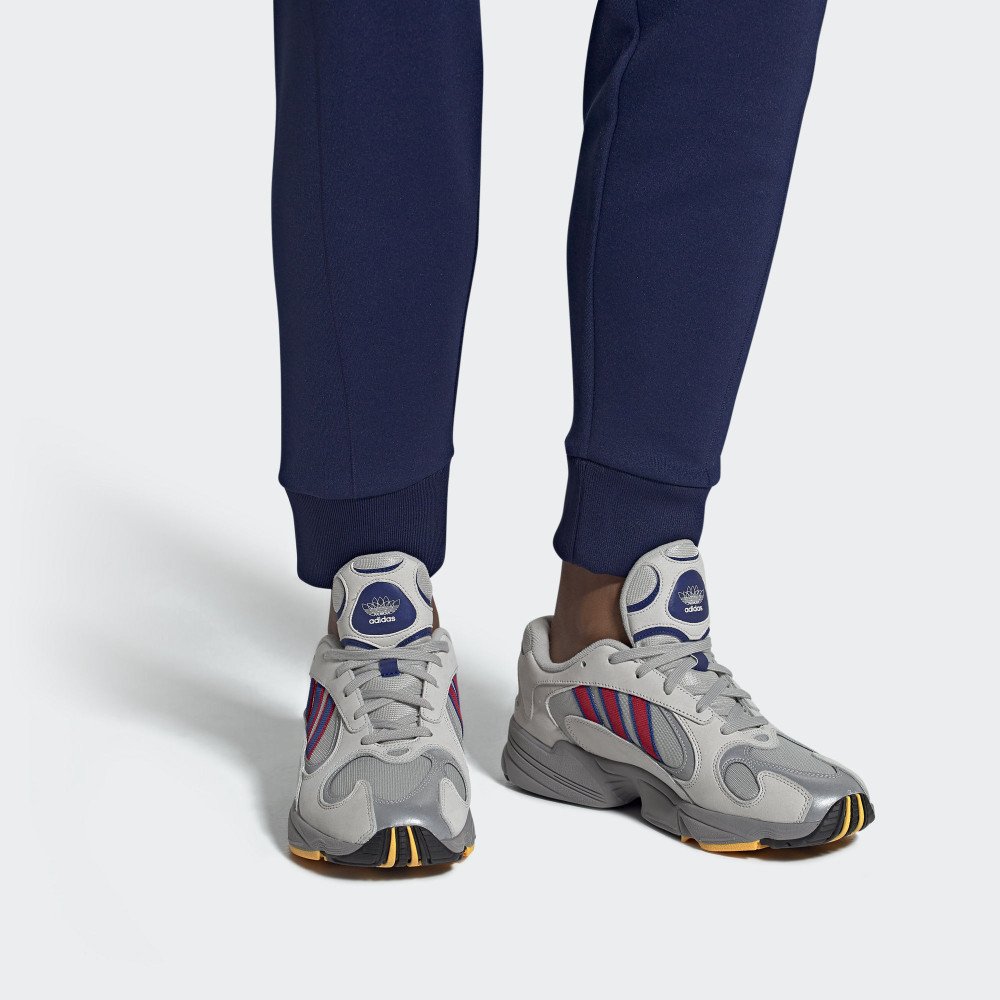 Кросівки Adidas Yung-1 42 2/3, фото №5