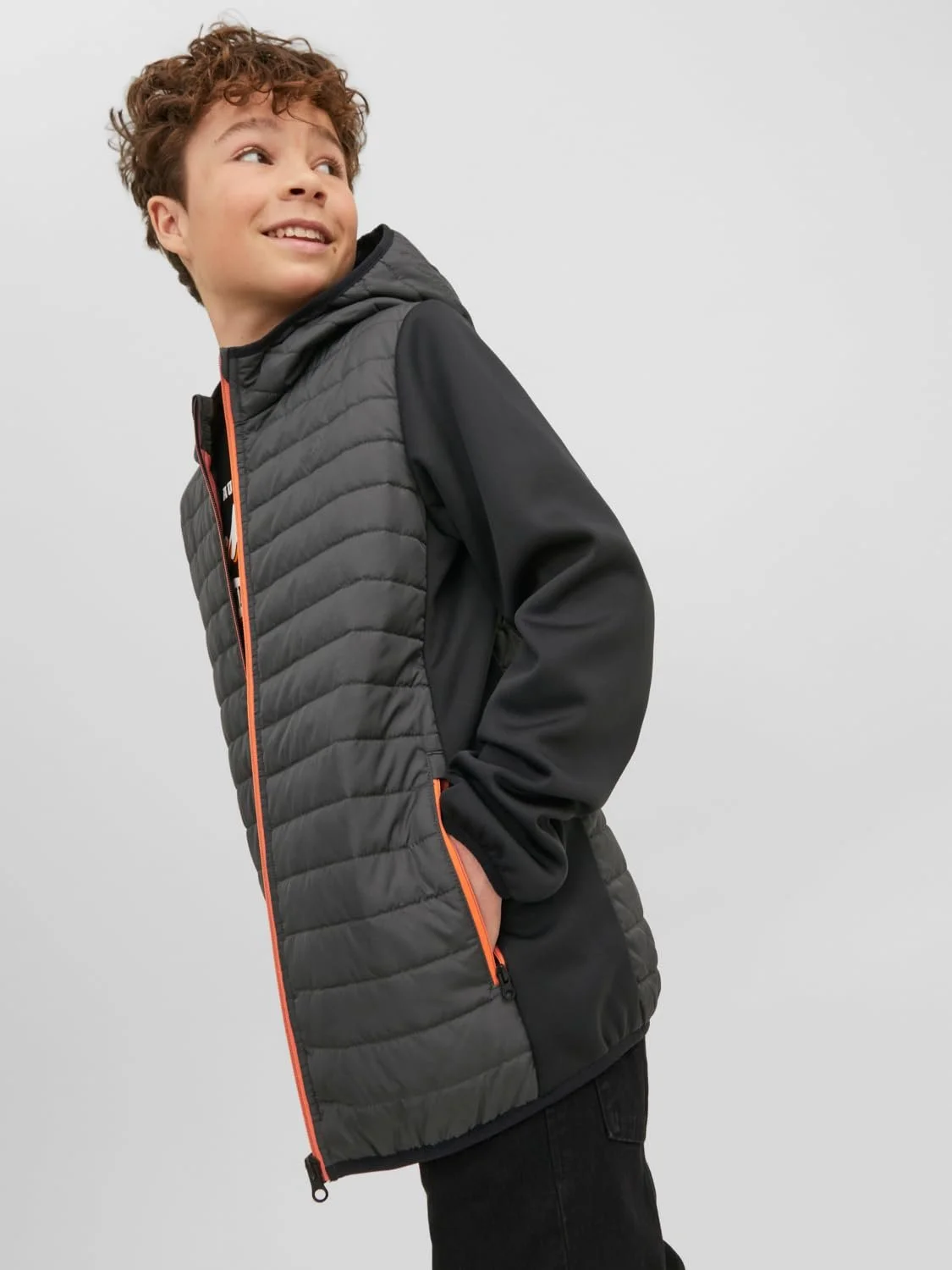 Куртка стьобана для хлопчиків JACK & JONES Jjemulti Quilted Jacket Noos Jnr, фото №7 Куртка стьобана для хлопчиків JACK & JONES Jjemulti Quilted Jacket Noos Jnr, фото №7