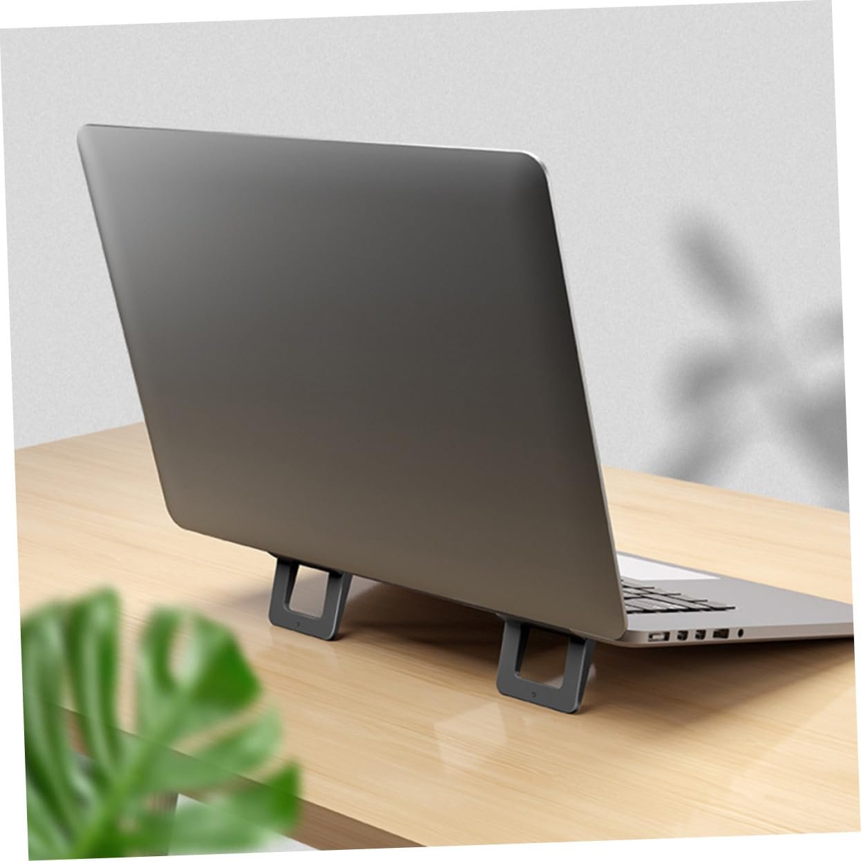 Подставка для ноутбука Ergonomischer Gatuida PC Материал Складной Невидимый Riser с улучшенным воздушным потоком Треугольная структура для офиса и дома, фото №7 Подставка для ноутбука Ergonomischer Gatuida PC Материал Складной Невидимый Riser с улучшенным воздушным потоком Треугольная структура для офиса и дома, фото №7