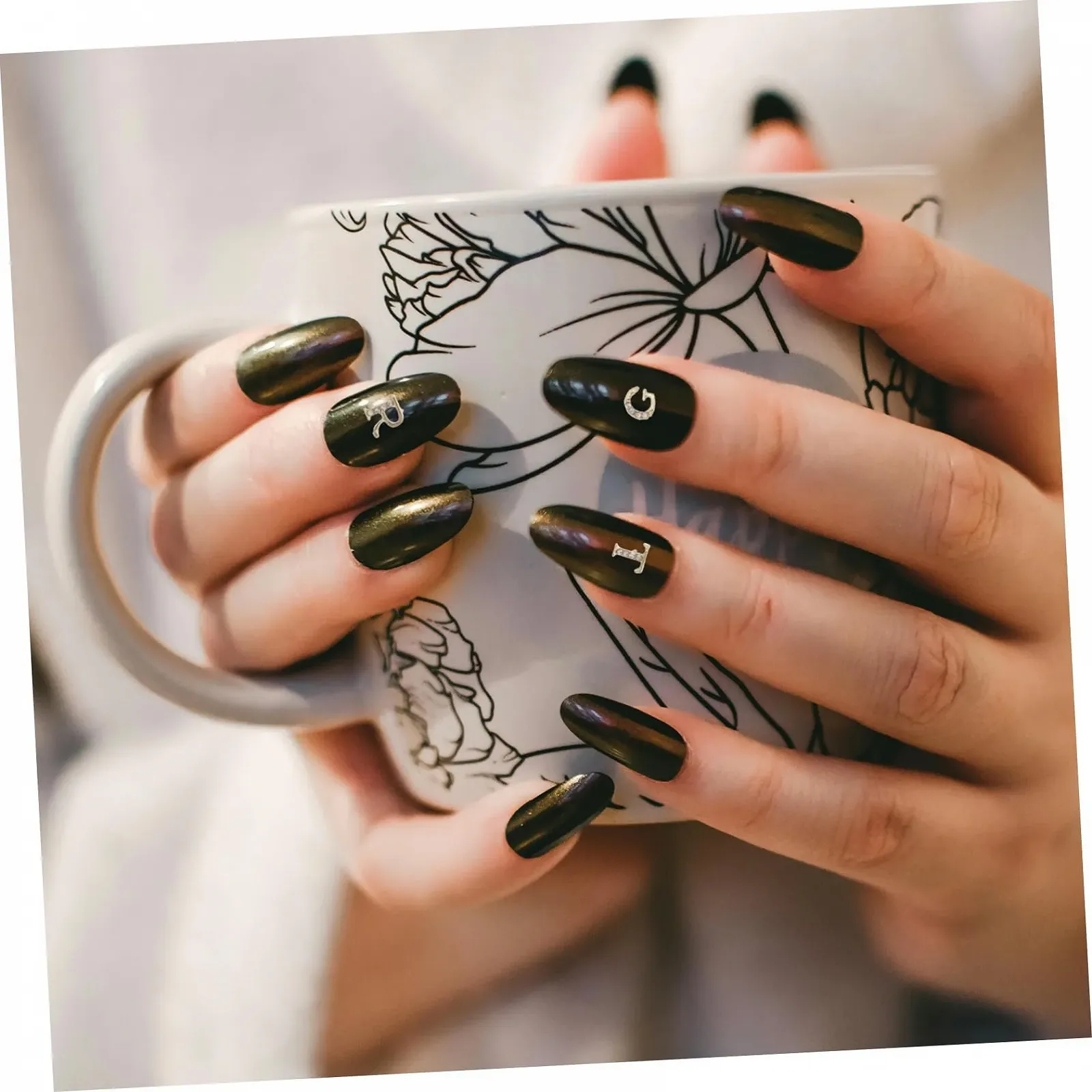 Підвіска для нігтів Алфавіт Букви Стрази Підвіска, фото №9 Підвіска для нігтів Алфавіт Букви Стрази Підвіска, фото №9