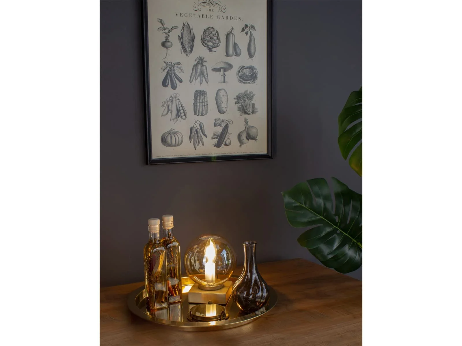 Настільна лампа мала метал латунь та куля з димчастого скла бурштинова ручної роботи діаметр 17 см, фото №5