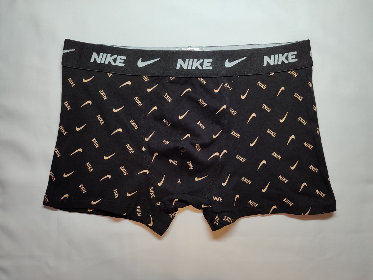 Чоловічі чорні труси боксери Nike, фото №1 Чоловічі чорні труси боксери Nike, фото №1