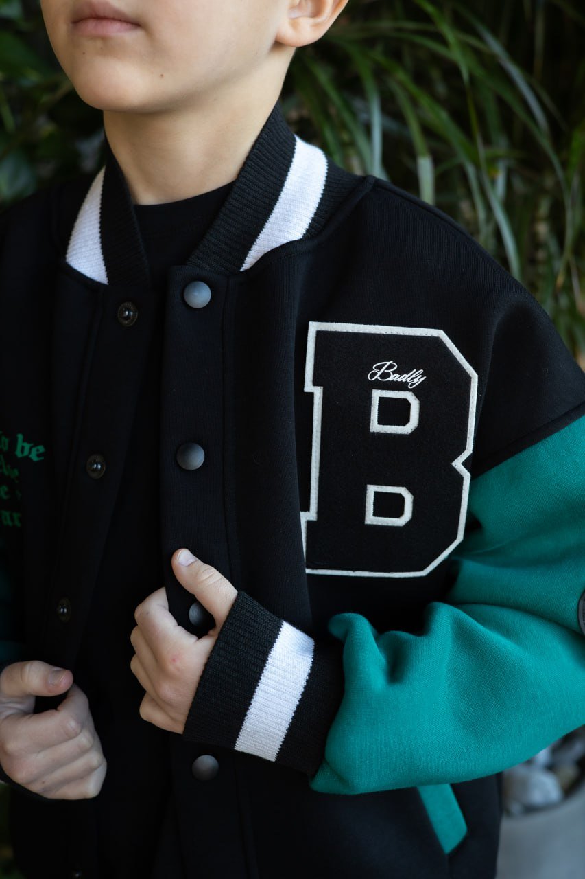 Теплий бомбер на флісі для хлопчика від 122 до 140 см, зелений та шоколад, тепла кофта на кнопках, фото №5