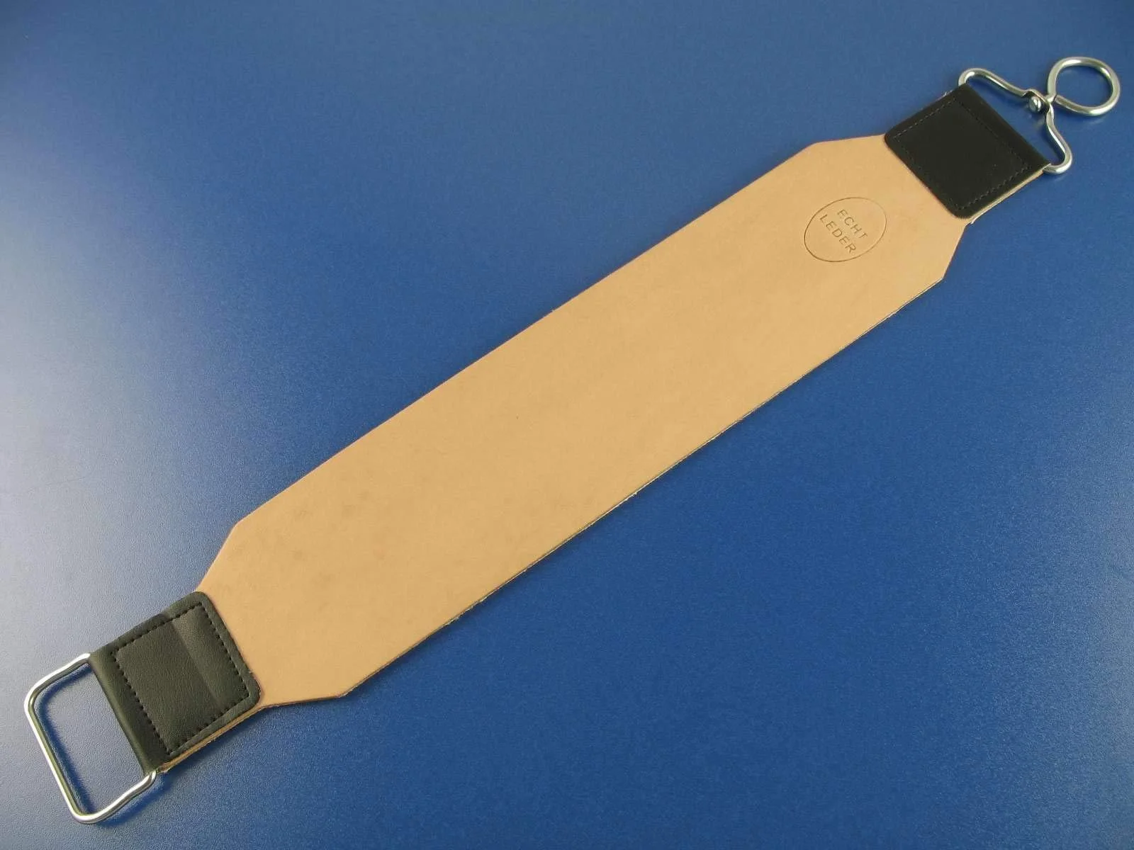 Набір для гоління Beginner's Razor Set Professional Strop Gold Etching Wooden Handle, фото №4 Набір для гоління Beginner's Razor Set Professional Strop Gold Etching Wooden Handle, фото №4